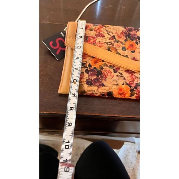 Sondra Roberts Floral Cork clutch shoulder bag NEW - Picture 4 of 10